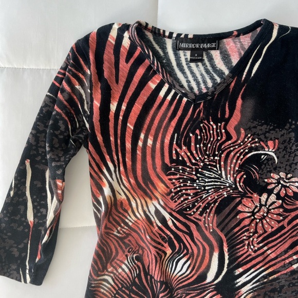 mirror image Y2K top - Picture 2 of 8